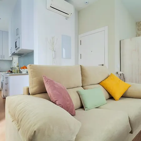 Apartament Hostly Acetres 1a Loft In Center, Comunal Terrace, Fibre,parking Optional *
